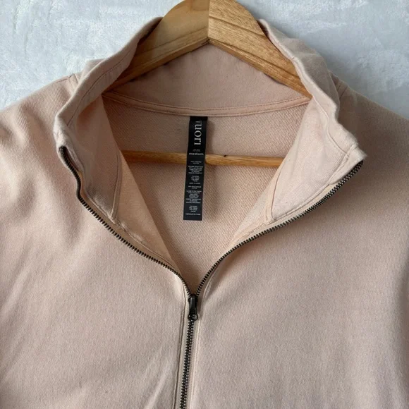 Vuori Women's Cream Sweatshirt - Picture 10 of 12